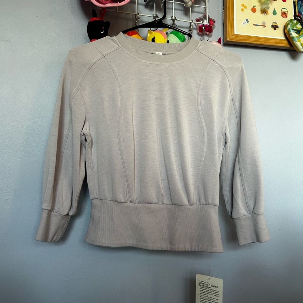 Cute lavender lululemon ribbed pullover
